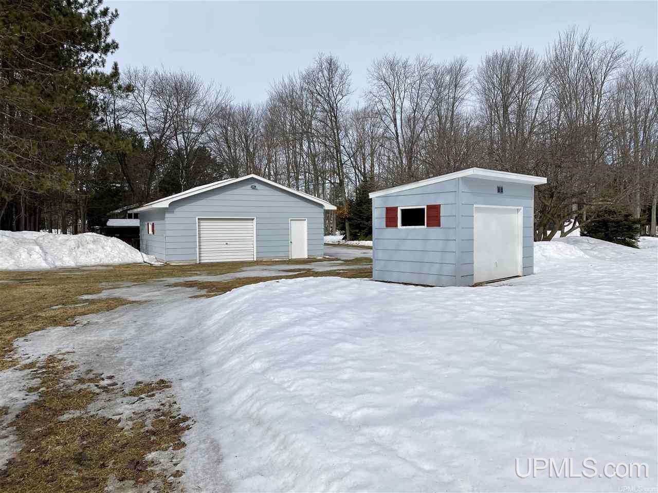 7573 County 426 M.5 Road Gladstone, MI 49837 - Photo 35 of 37 Gallery Image 35