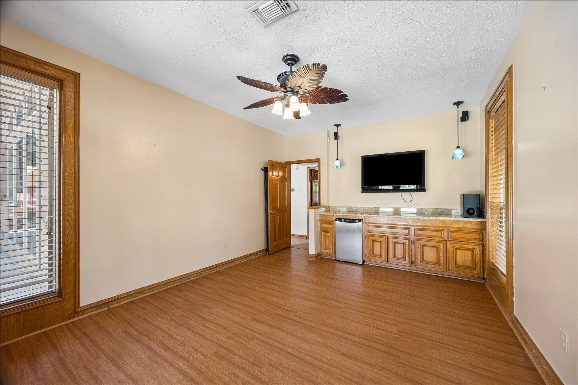 1835 Raintree Circle Seabrook, TX 77586 - Photo 14 of 50 a view of living room with furniture and flat screen tv