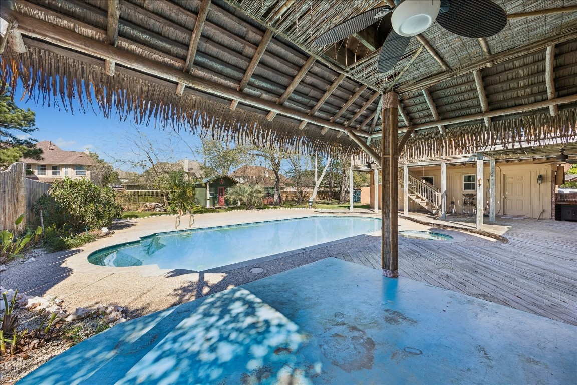 1835 Raintree Circle Seabrook, TX 77586 - Photo 33 of 50 a view of a room with wooden floor