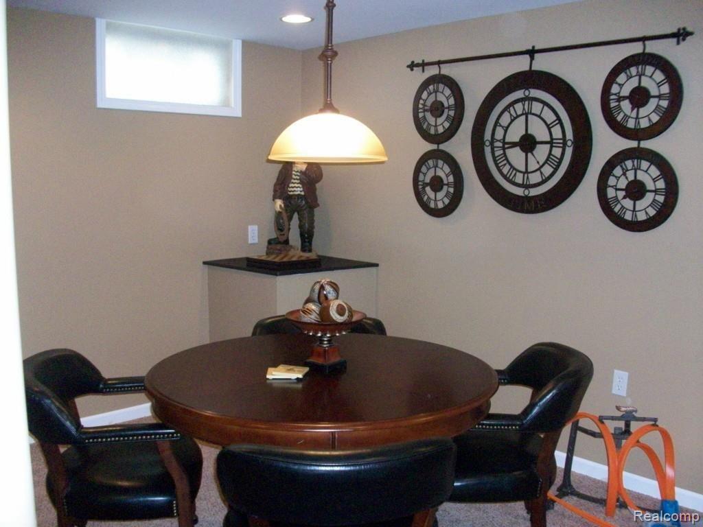3710 Briarbrooke Lane Rochester, MI 48306 - Photo 18 of 22 briarbrooke poker table bsmt.jpg