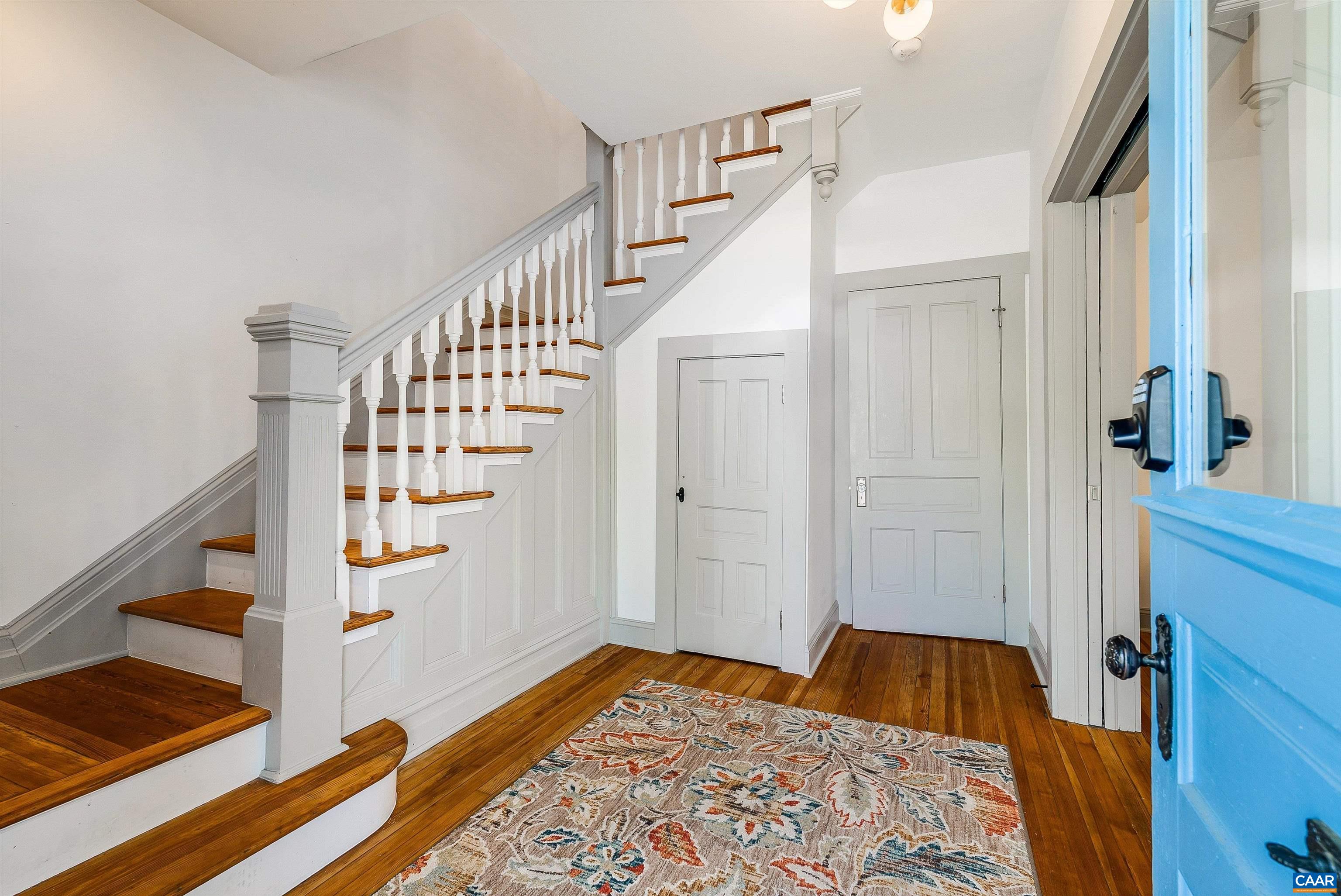 314 13th Street Waynesboro, VA 22980 - Photo 3 of 18