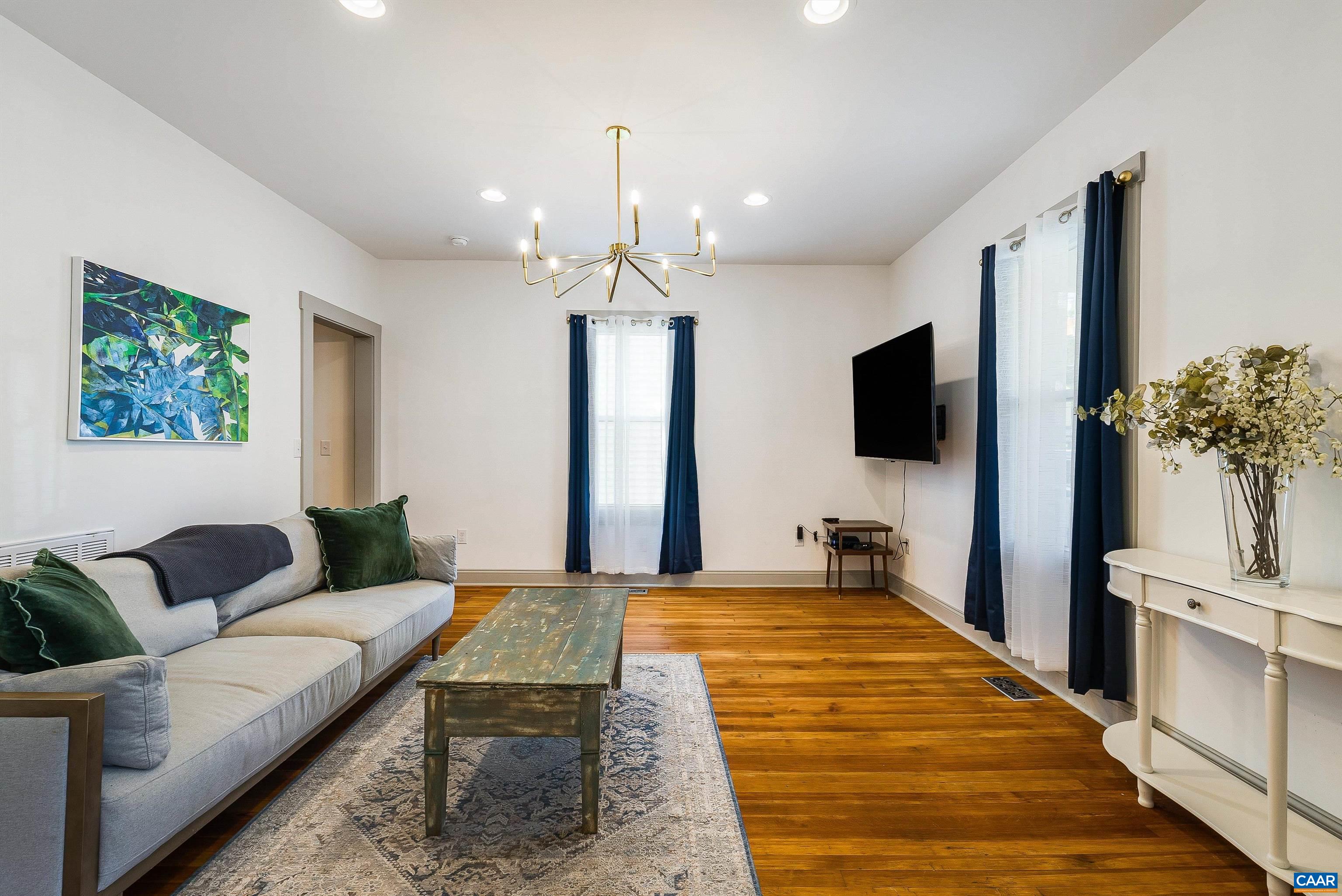 314 13th Street Waynesboro, VA 22980 - Photo 4 of 18