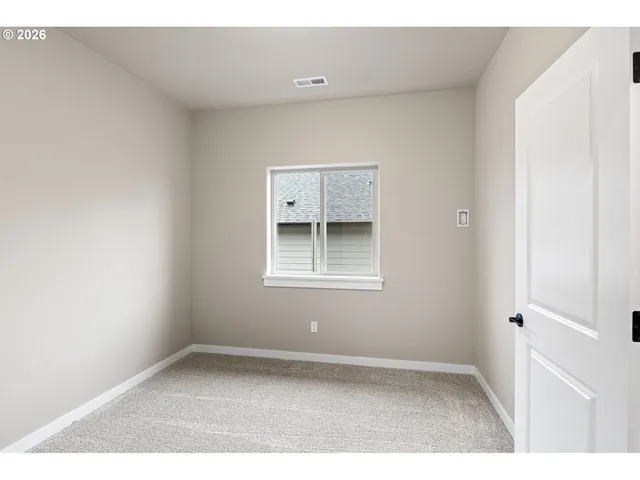 $579,000 | 909 Durham Avenue, Sutherlin, OR 97479