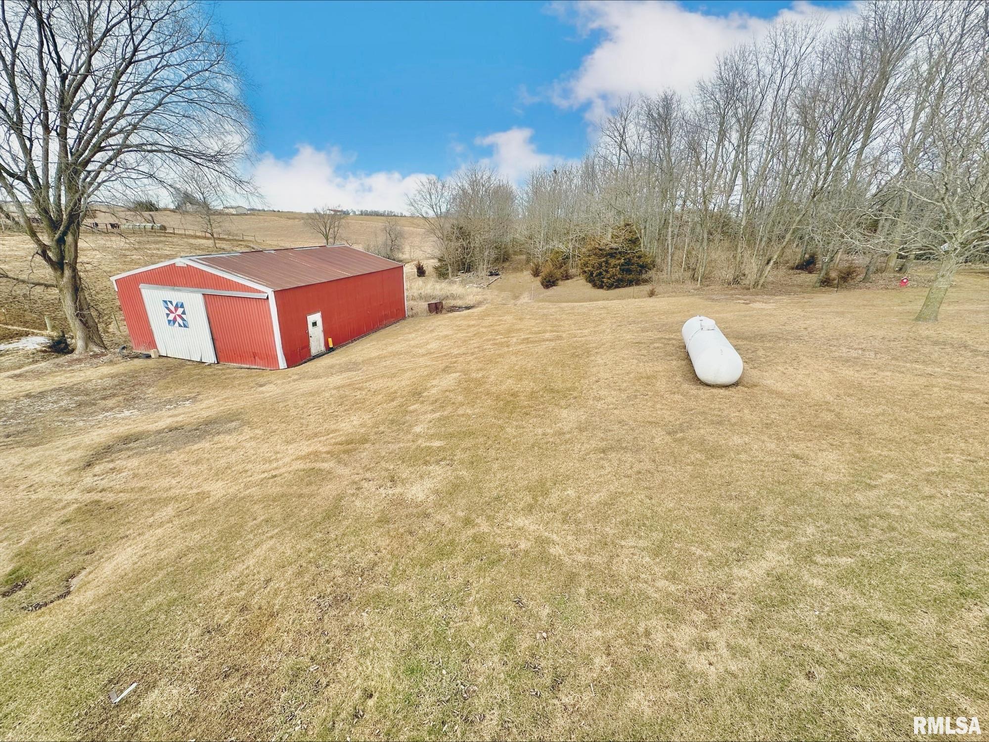 1416 Berwick Road Berwick, IL 61417 - Photo 8 of 34