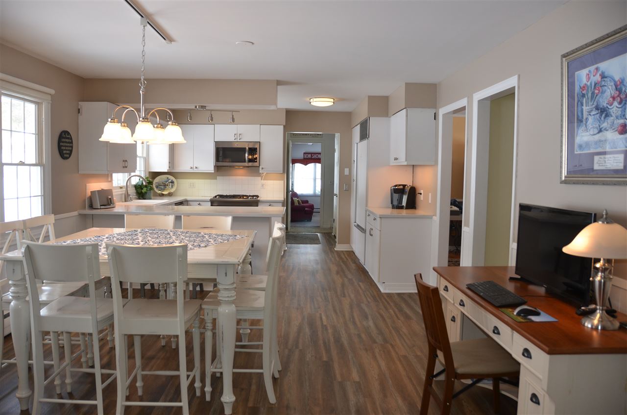 9919 North Huntington Road Spokane, WA 99218 - Photo 4 of 20 Gallery Image 4