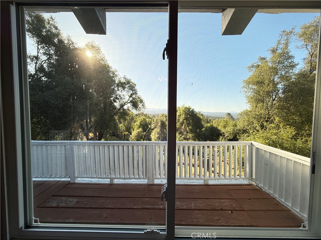 5452 Carleton Road Mariposa, CA 95338 - Photo 36 of 57 a view of a wooden deck