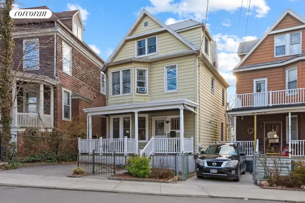 $695,000 | 304 Westervelt Avenue | New Brighton