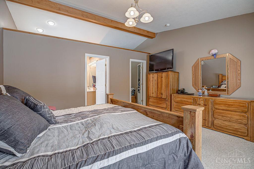 11261 Paddys Run Road Hamilton, OH 45013 - Photo 17 of 40