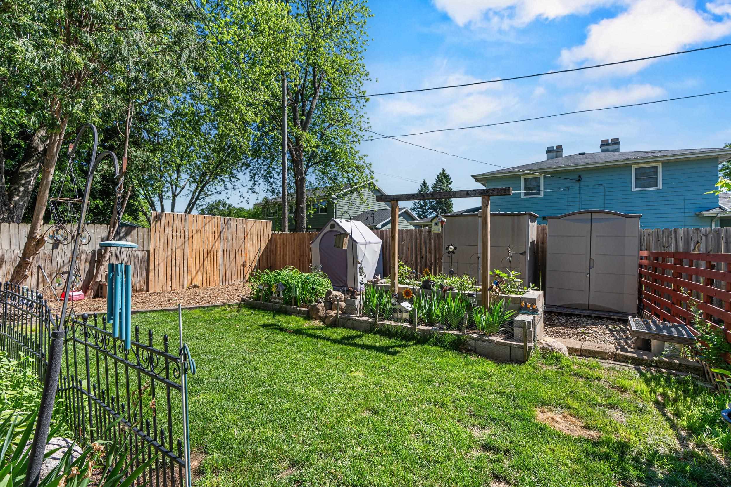 706 North Hawthorne Drive Appleton, WI 54915 - Photo 49 of 64