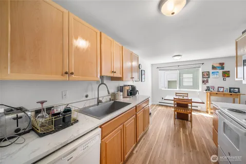 $360,000 | 11556 Greenwood Avenue North, Unit 105, Seattle, WA 98133