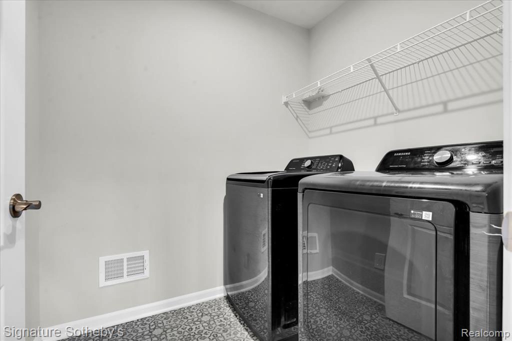 319 Strawberry Drive Rochester, MI 48307 - Photo 18 of 33