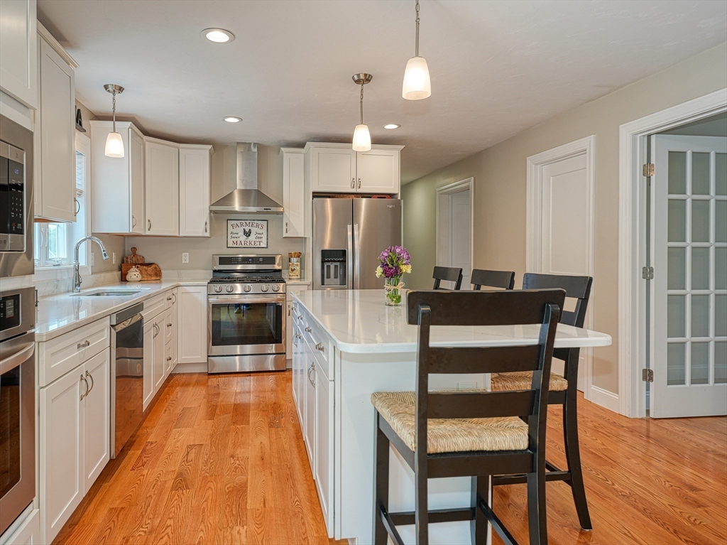 32 Turner Farm Road Uxbridge, MA 01569 - Photo 7 of 42 Gallery Image 7