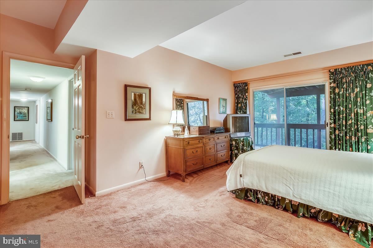 1417 Aldenham Lane Reston, VA 20190 - Photo 54 of 65 High ceilings