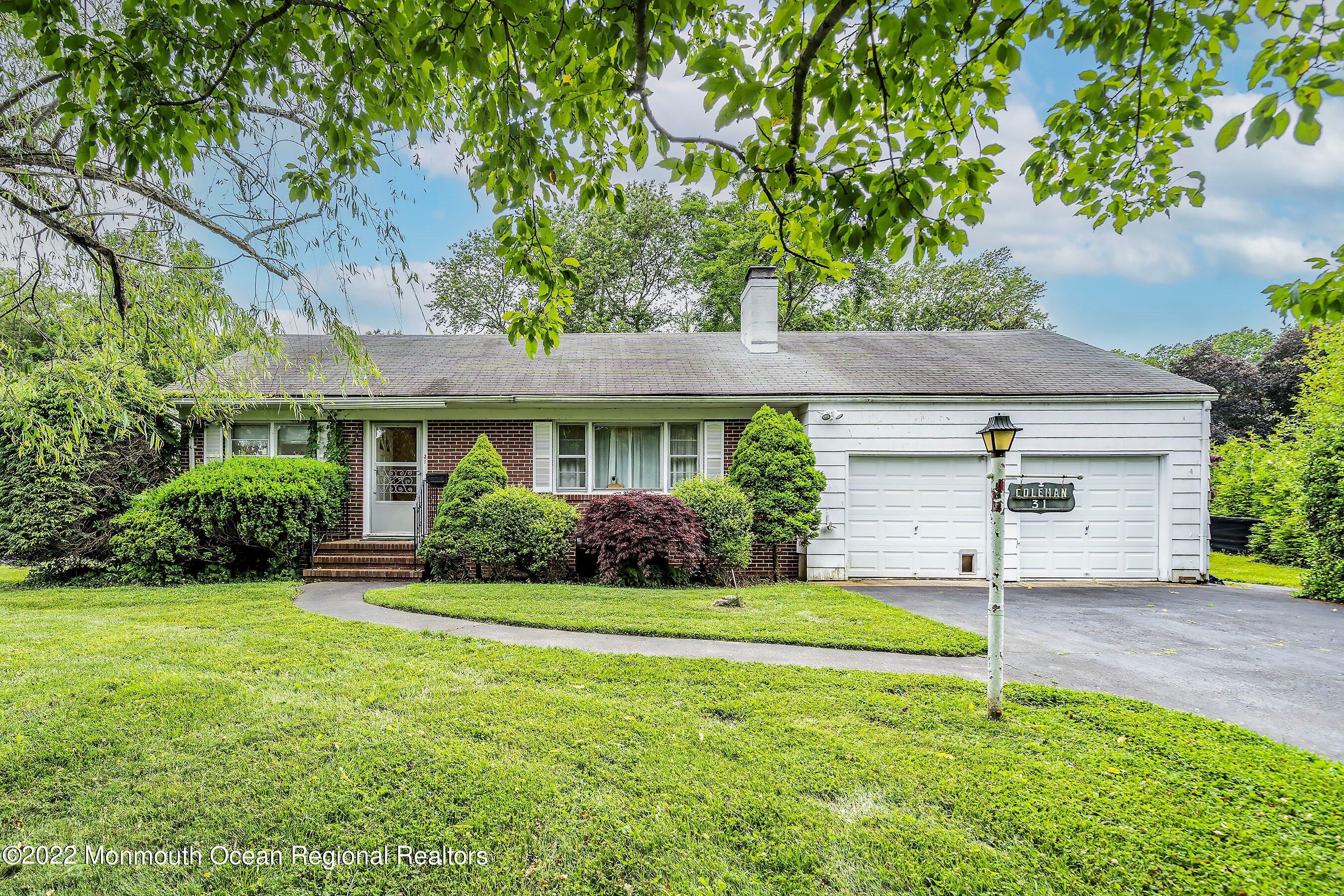 31 Robin Road Rumson, NJ 07760 - Photo 9 of 13 01-Front 1