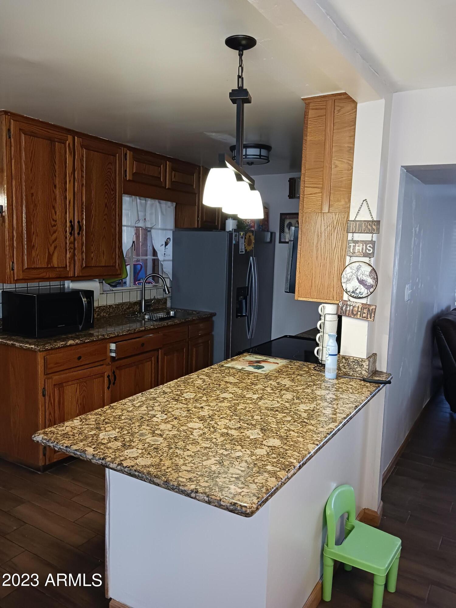 2801 West Ocotillo Road Phoenix, AZ 85017 - Photo 5 of 23 20230607_104845
