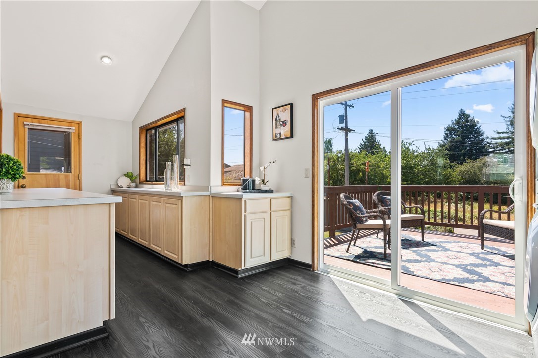 2109 East Highlands Street Bremerton, WA 98310 - Photo 14 of 40 Gallery Image 14