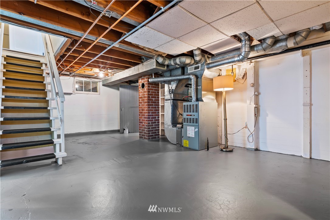 2109 East Highlands Street Bremerton, WA 98310 - Photo 22 of 40 Gallery Image 22