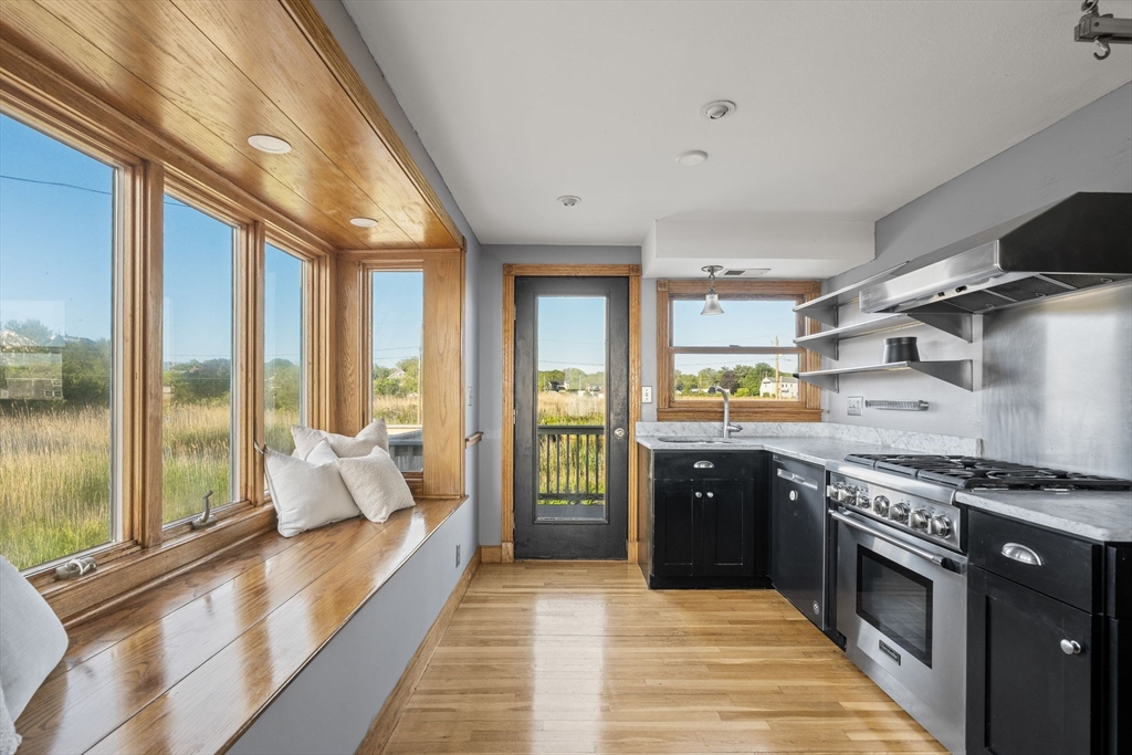 63 Seaside Road Scituate, MA 02066 - Photo 19 of 34