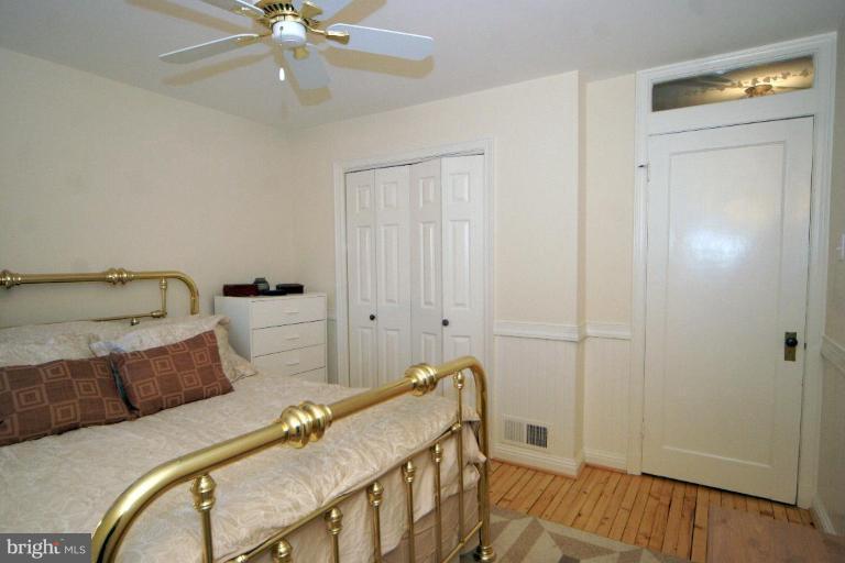 9900 Capitol View Avenue Silver Spring, MD 20910 - Photo 14 of 29 Master Bedroom #2