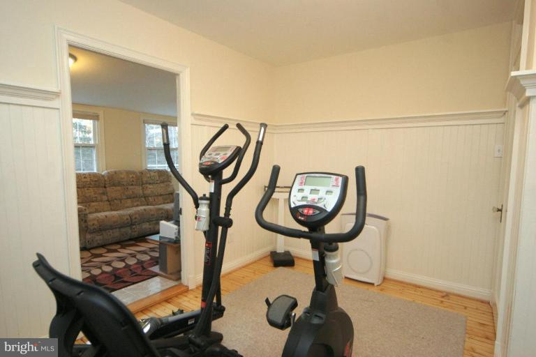 9900 Capitol View Avenue Silver Spring, MD 20910 - Photo 16 of 29 Other #2