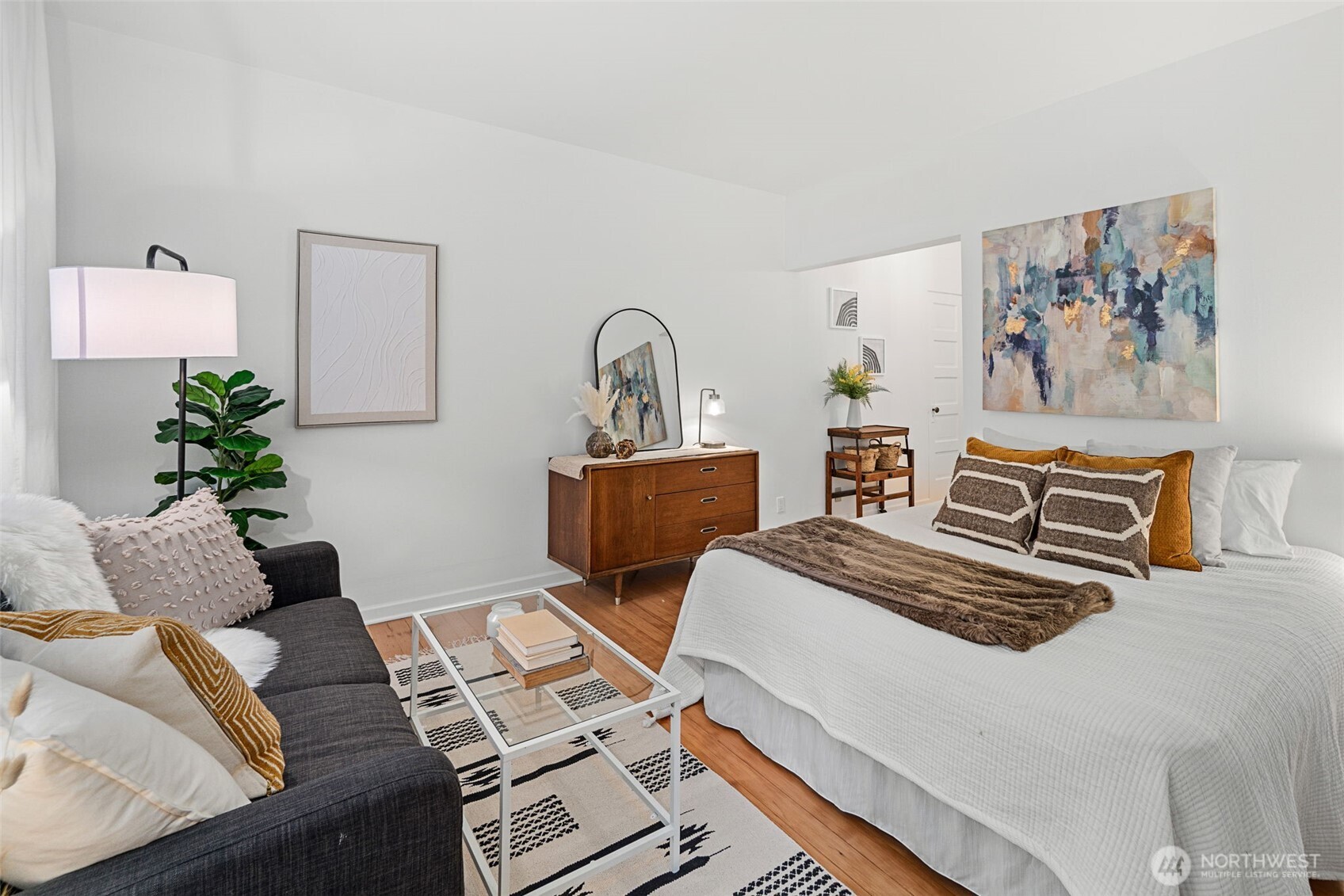 7 Harrison Street, Unit 26 Seattle, WA 98109 - Photo 2 of 30