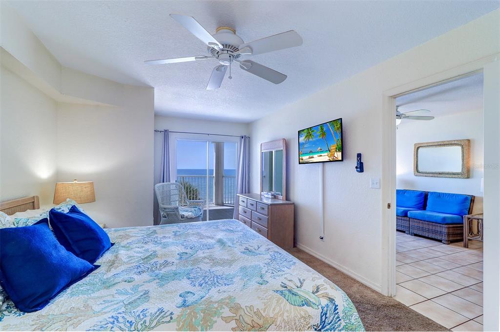 24 Gulf Boulevard, Unit 3B Indian Rocks Beach, FL 33785 - Photo 16 of 36 Gallery Image 16