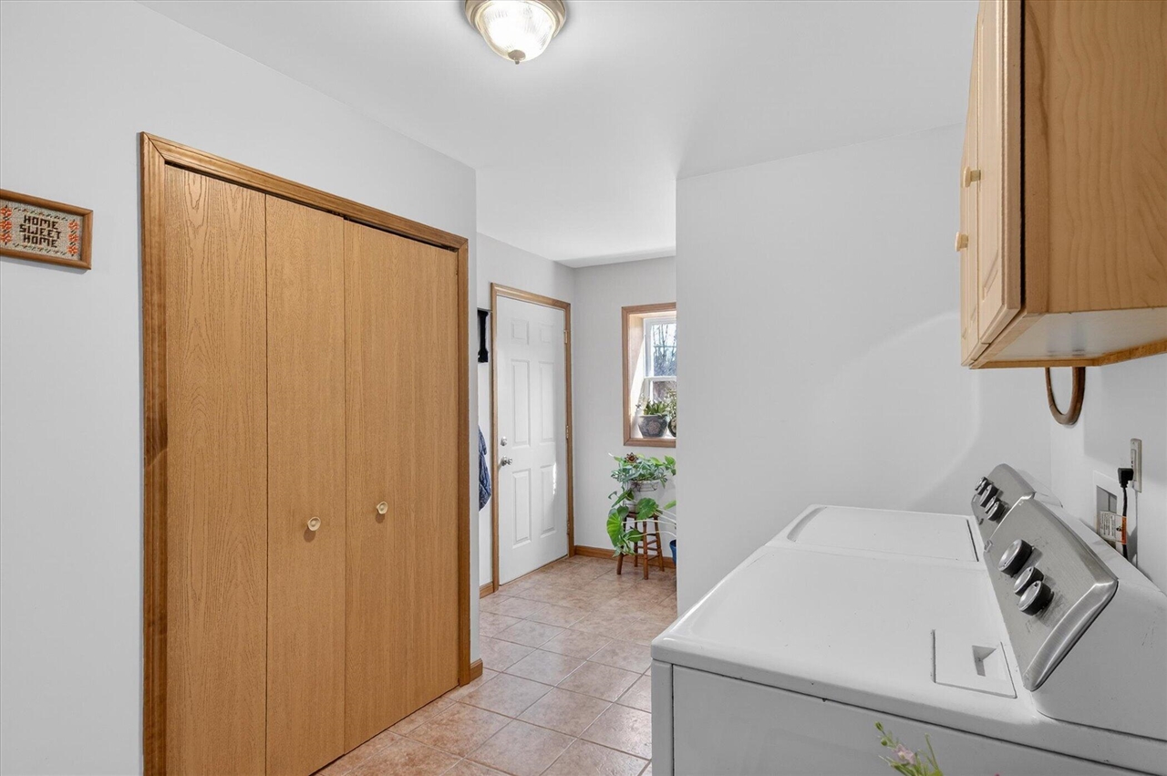 7001 Jefferson Road Brooklyn, MI 49230 - Photo 43 of 49