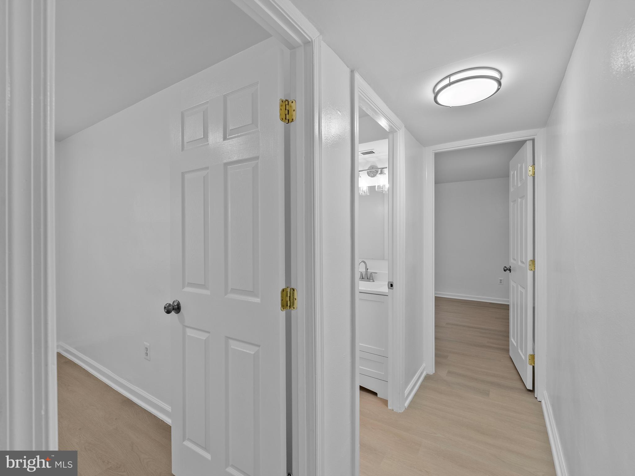 708 South Arlington Mill Drive, Unit 104 Arlington, VA 22204 - Photo 6 of 24 a view of a bathroom with shower