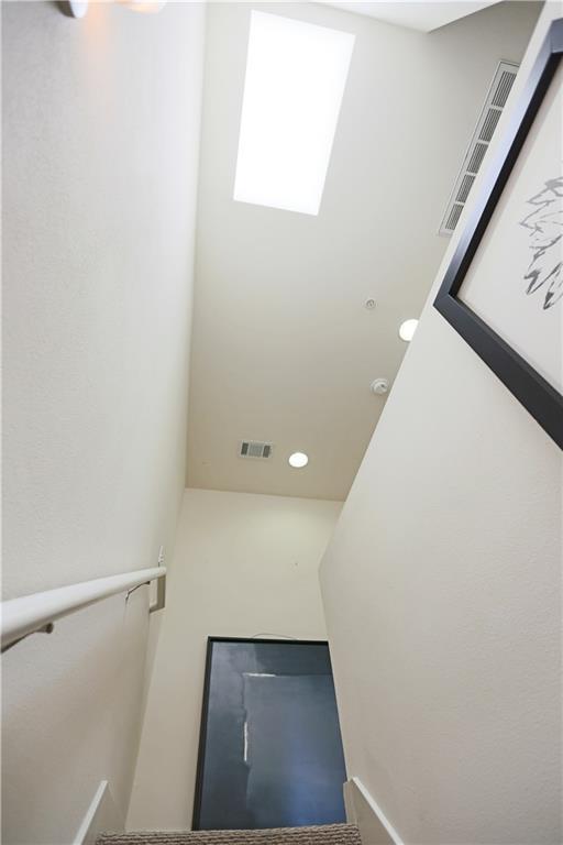 711 West 32nd Street, Unit 111 Austin, TX 78705 - Photo 10 of 23