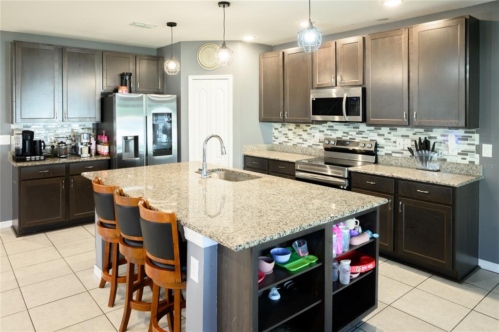 3082 Dothan Avenue Spring Hill, FL 34609 - Photo 10 of 30