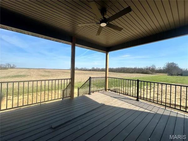 $529,000 | 620 Glendale Drive, Troy, IL 62294