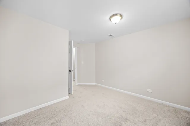 $341,900 | 9804 Massasoit Avenue, Oak Lawn, IL 60453