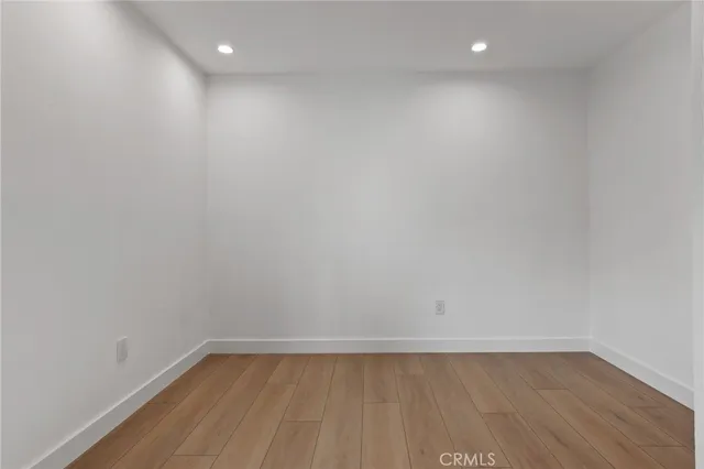 $338,000 | 1030 West MacArthur Boulevard, Unit 90, Santa Ana, CA 92707