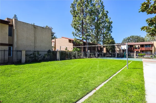 $338,000 | 1030 West MacArthur Boulevard, Unit 90, Santa Ana, CA 92707