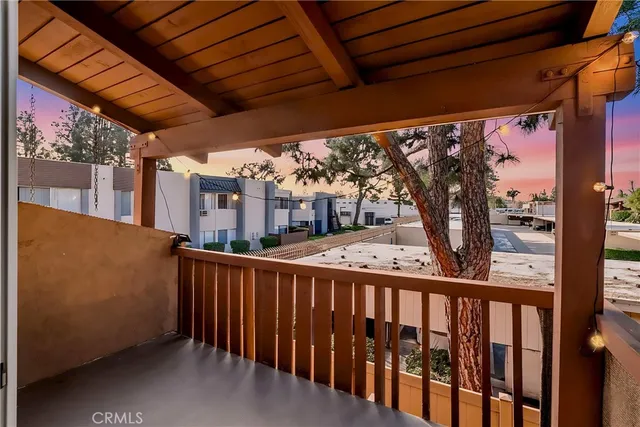 $338,000 | 1030 West MacArthur Boulevard, Unit 90, Santa Ana, CA 92707