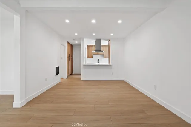 $338,000 | 1030 West MacArthur Boulevard, Unit 90, Santa Ana, CA 92707