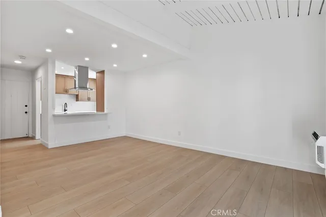 $338,000 | 1030 West MacArthur Boulevard, Unit 90, Santa Ana, CA 92707