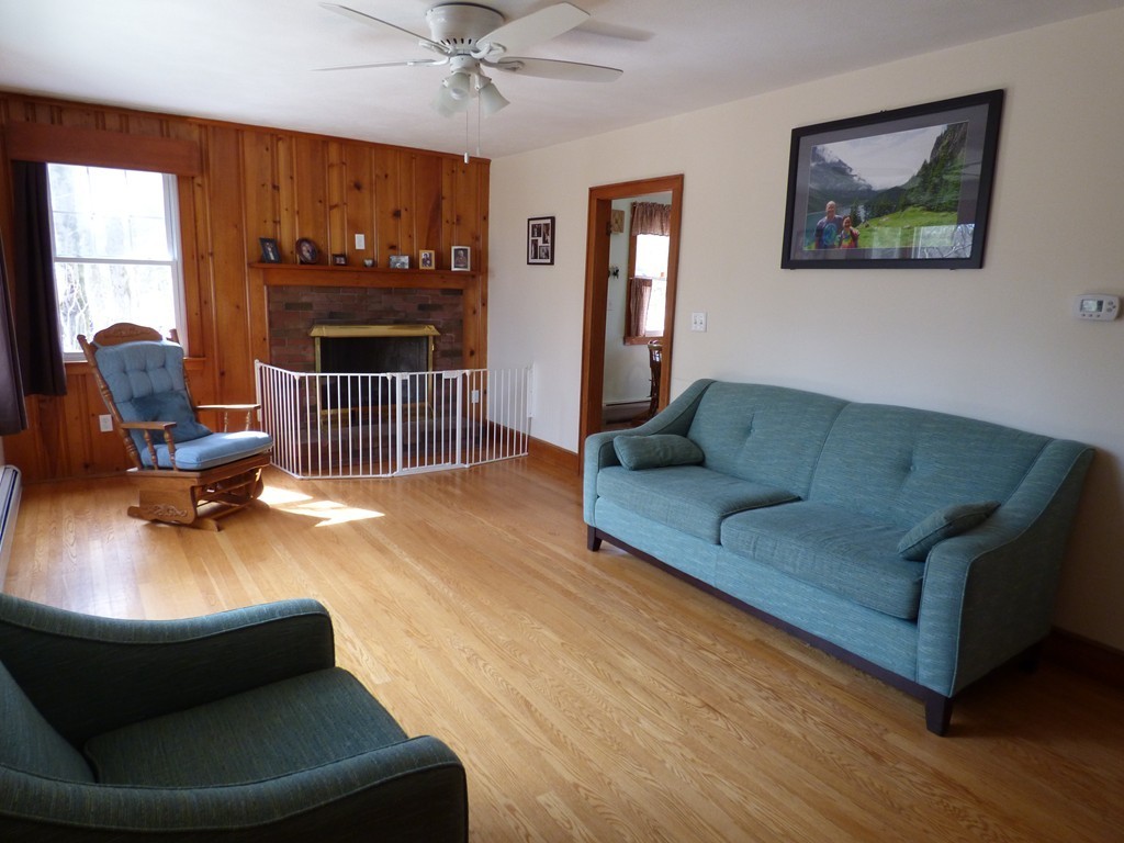 19 Stage Road Deerfield, MA 01373 - Photo 17 of 29 Gallery Image 17