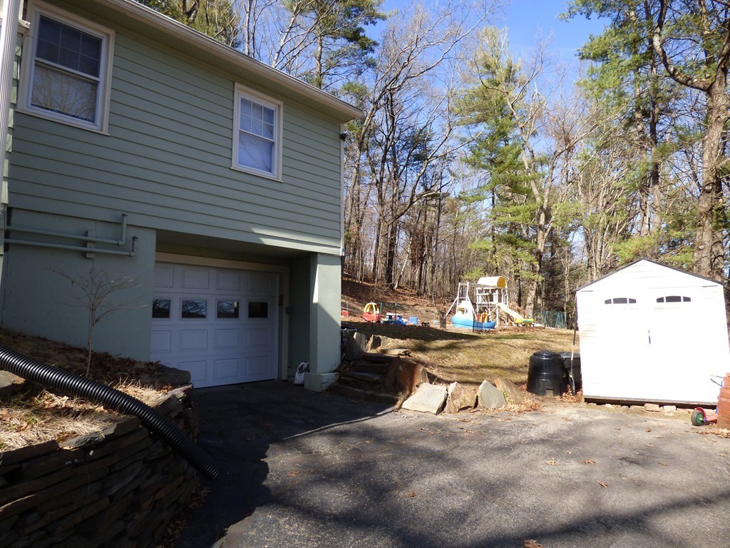19 Stage Road Deerfield, MA 01373 - Photo 25 of 29 Gallery Image 25