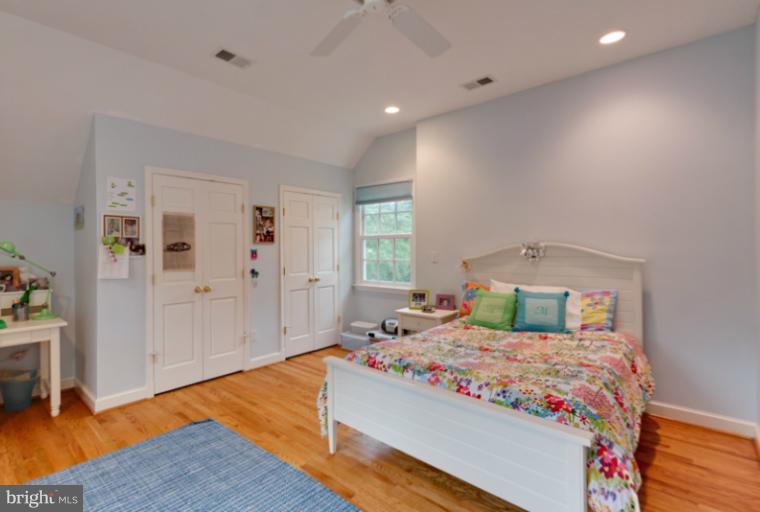 4733 34th Road North Arlington, VA 22207 - Photo 11 of 30 Bedroom Two
