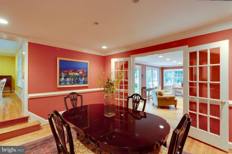 4733 34th Road North Arlington, VA 22207 - Photo 8 of 30 Dining Room