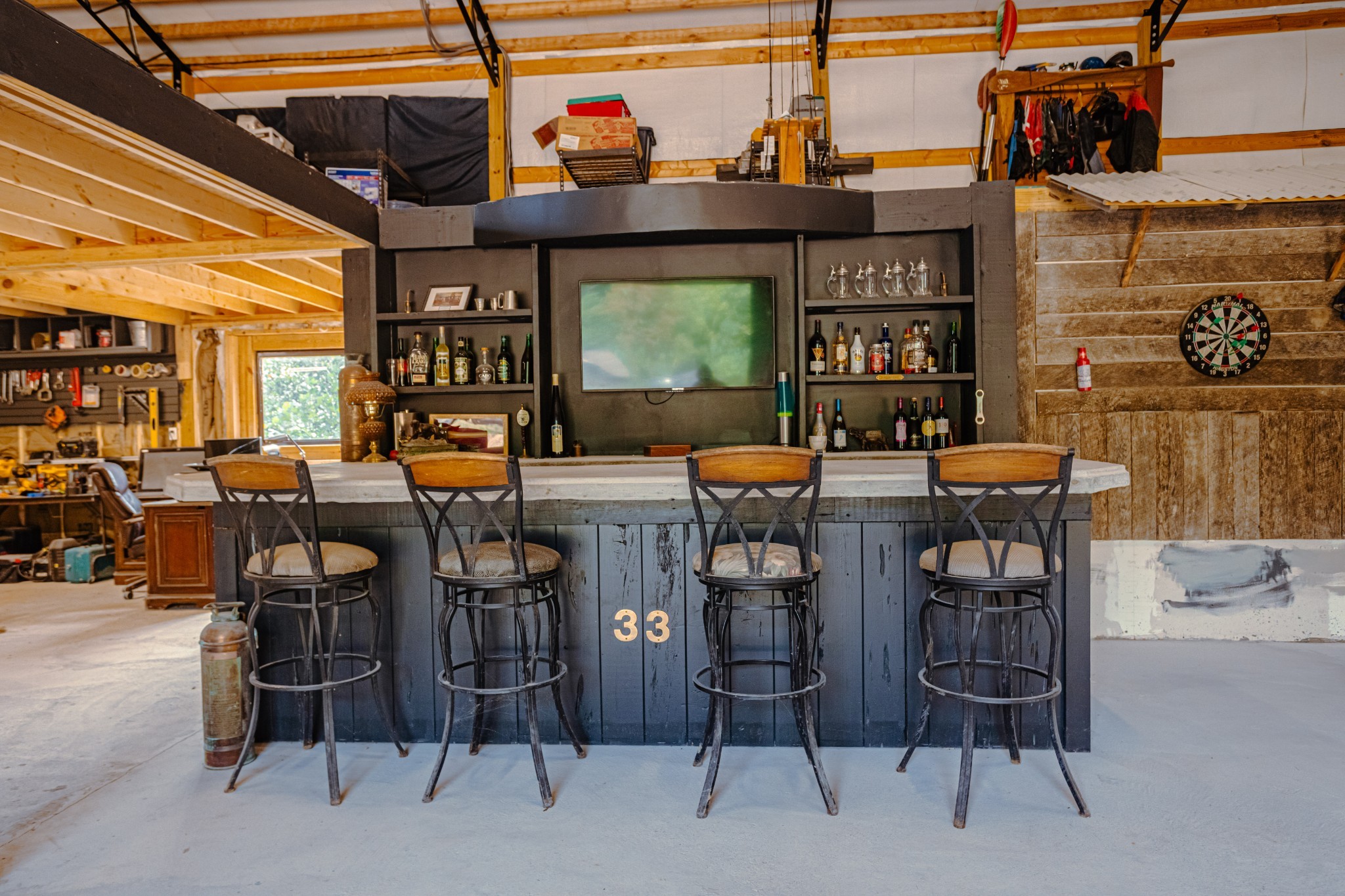 3155 Pigeon Spur Road South Pittsburg, TN 37380 - Photo 2 of 78 a view of a chairs and table in a patio