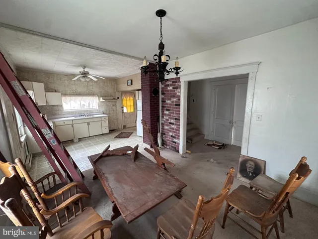 $50,000 | 22001 Westernport Road Southwest, McCoole, MD 21562