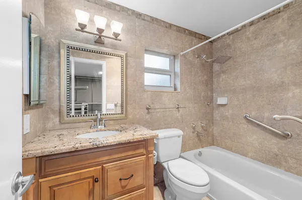 $3,499 | 3136 Northwest 69th Court, Fort Lauderdale, FL 33309