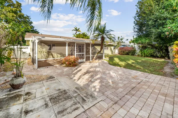 $3,499 | 3136 Northwest 69th Court, Fort Lauderdale, FL 33309