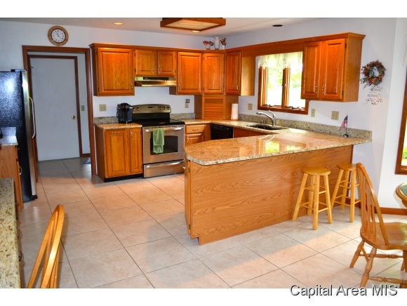 218 Sebring Road Springfield, IL 62707 - Photo 6 of 20 Gallery Image 6