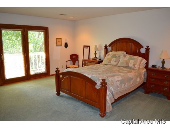 218 Sebring Road Springfield, IL 62707 - Photo 9 of 20 Gallery Image 9