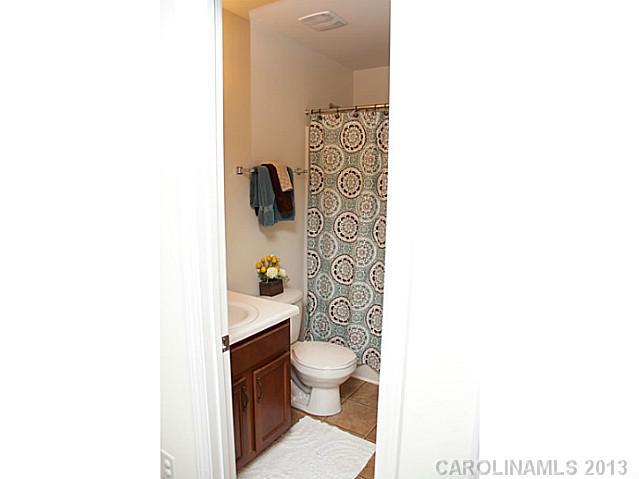 802 Rook Road Charlotte, NC 28216 - Photo 13 of 16