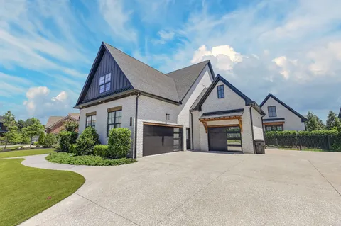 $1,750,000 | 1018 Julian Way, Murfreesboro, TN 37128