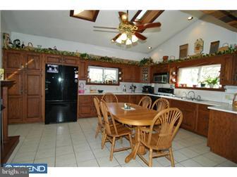 514 Rugby Road Birdsboro, PA 19508 - Photo 4 of 12 Gallery Image 4